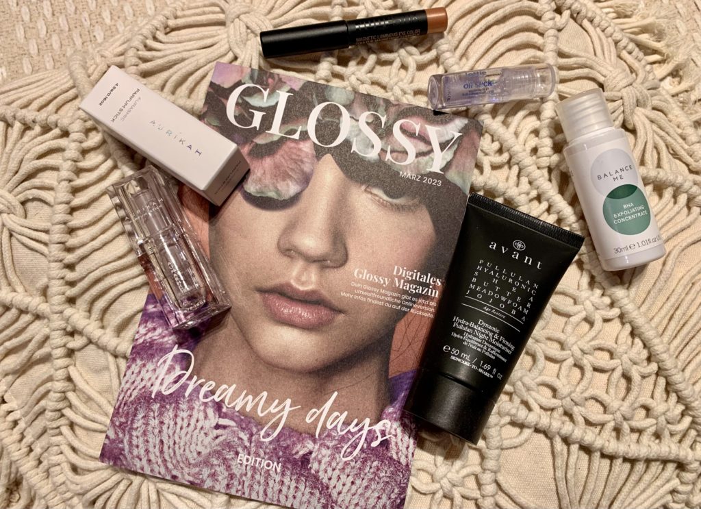 GLOSSYBOX MÄRZ 2023 – Dreamy days Edition